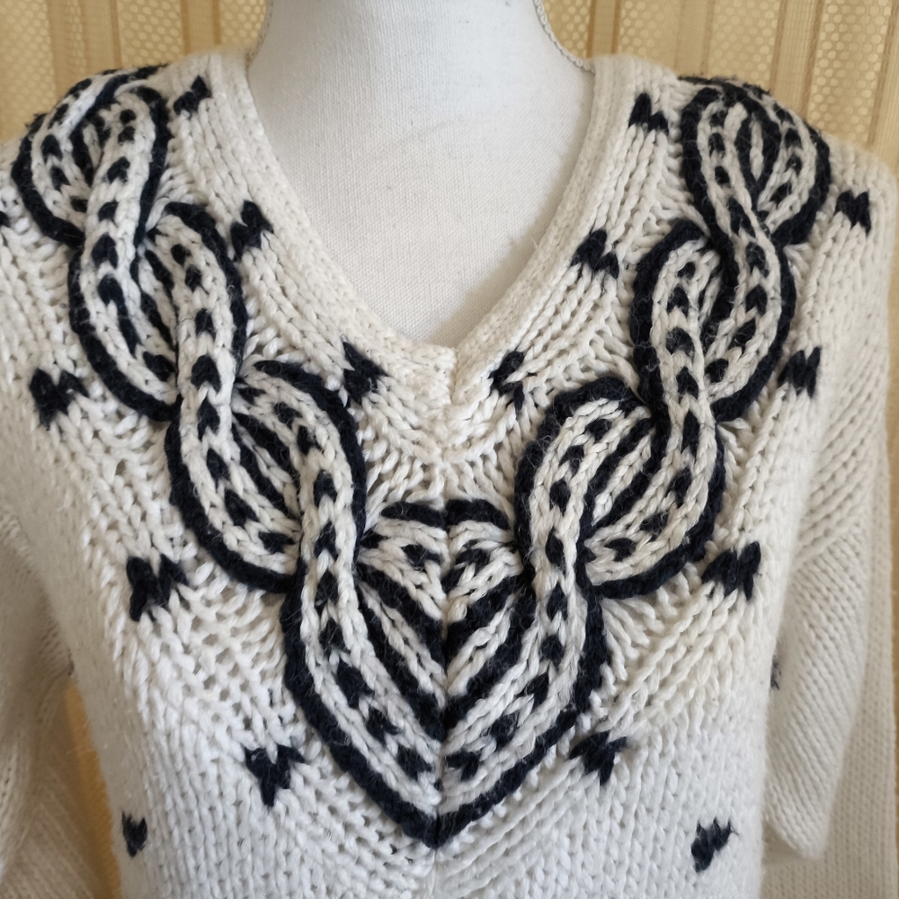 Navy/White Hand Knit Sweater M